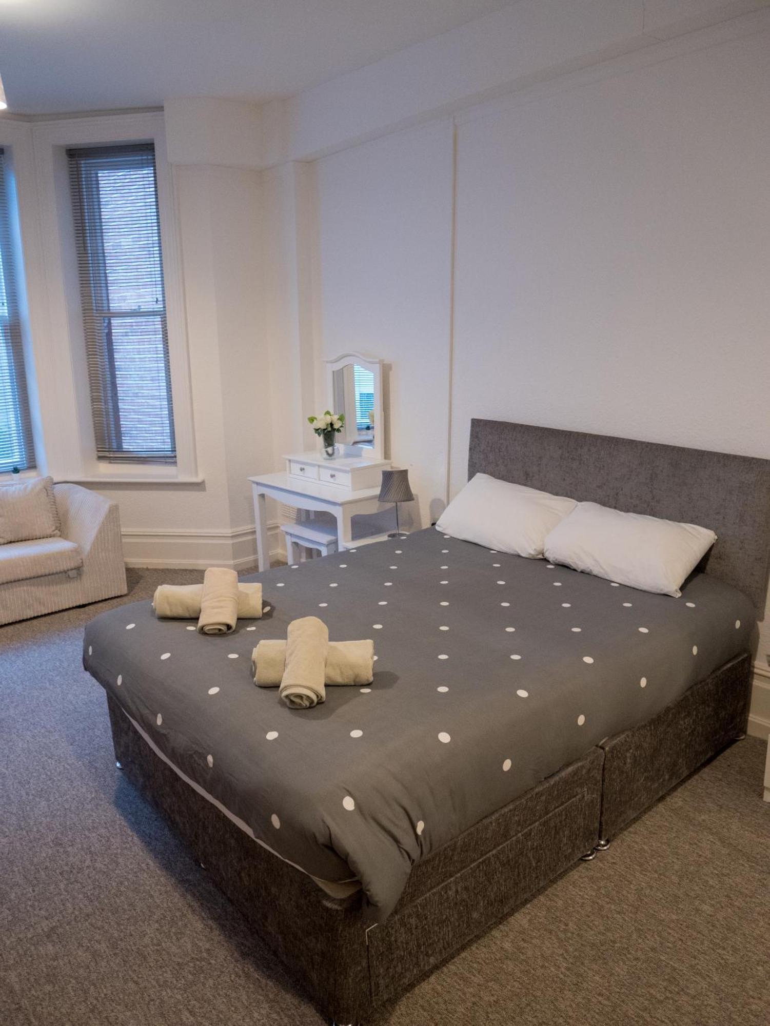 Apartamento Luxury,Location And Convenience Bournemouth Exterior foto